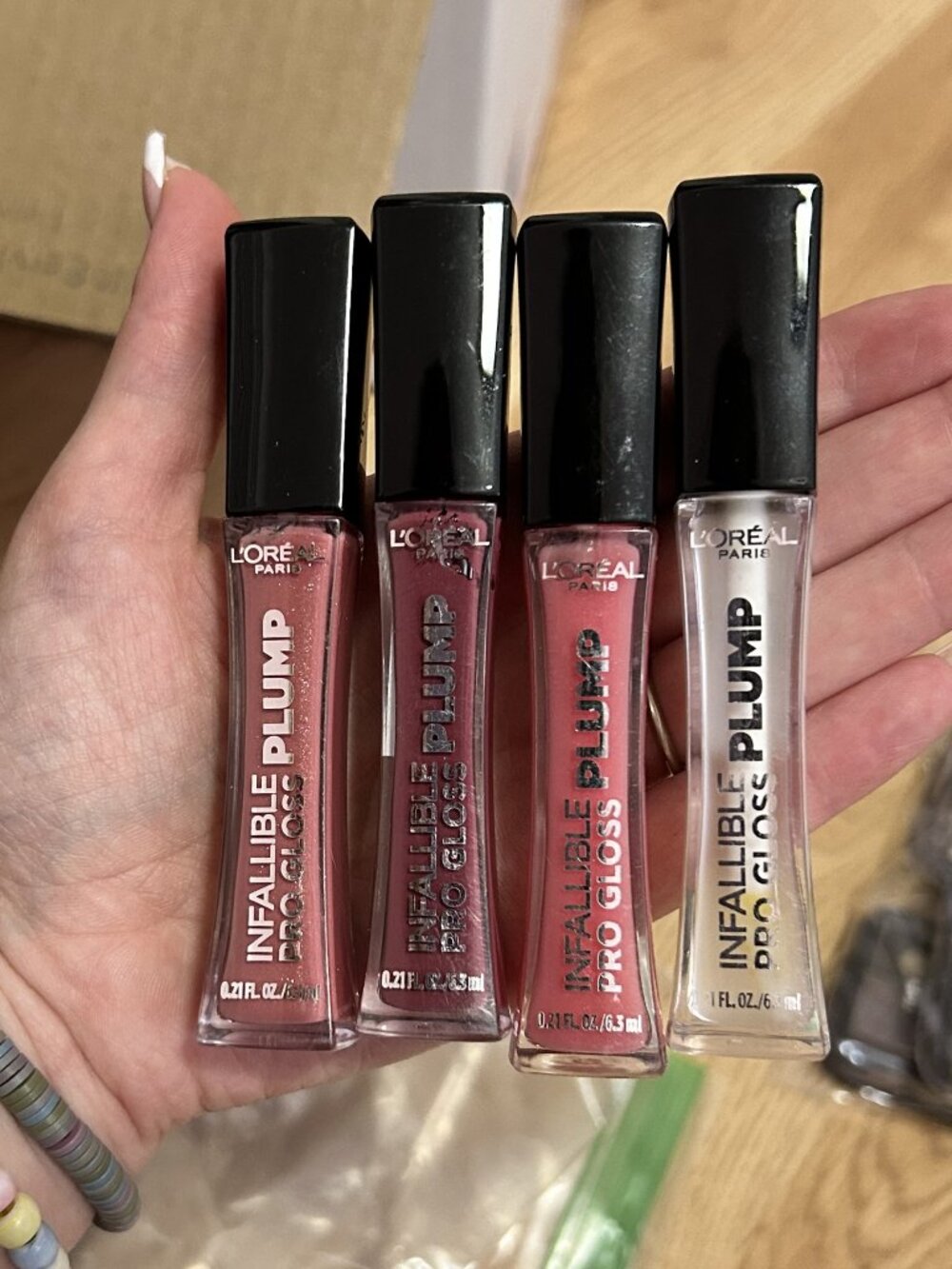 L'Oreal Infallible Pro Gloss Plump Bundle of 4